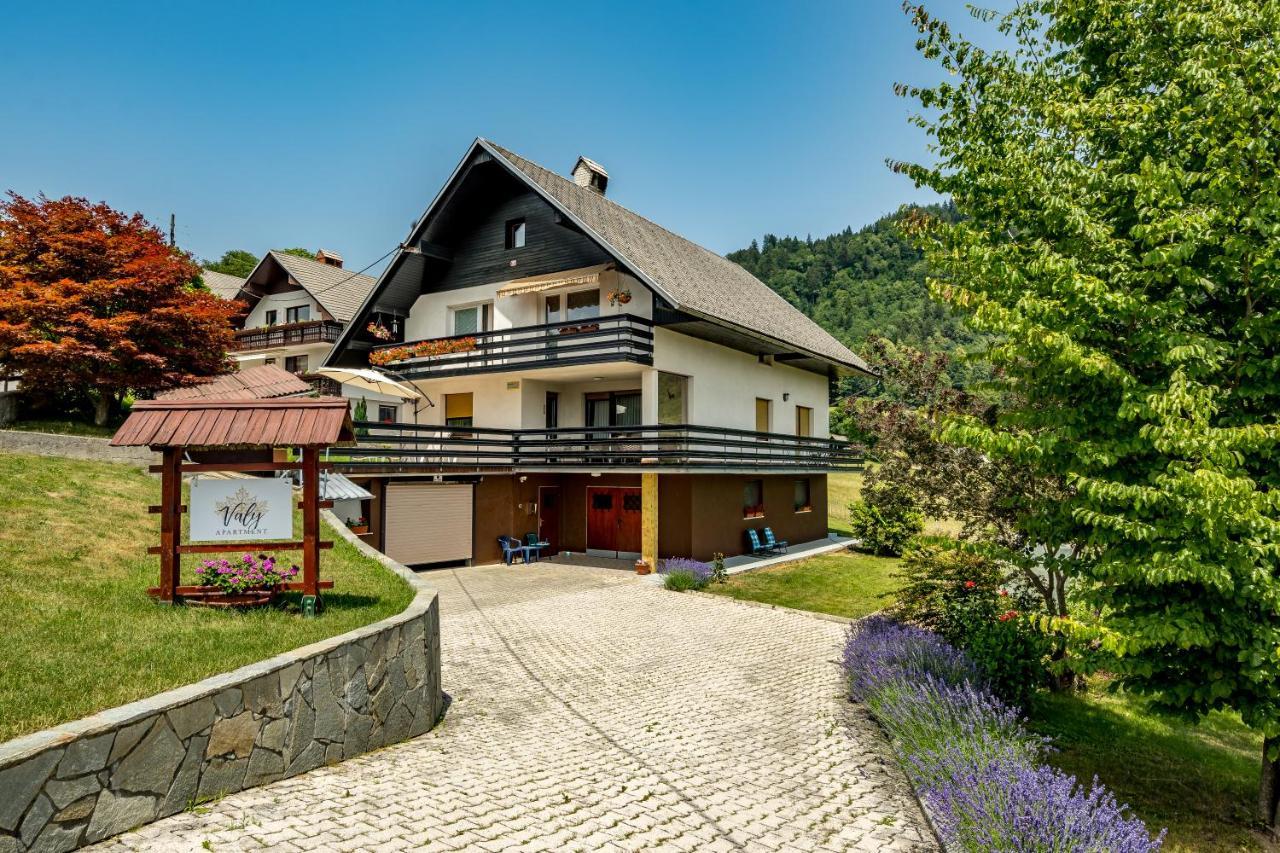 Apartment Valy - Free Bikes, Relaxing Terrace & Near Bled Exterior photo